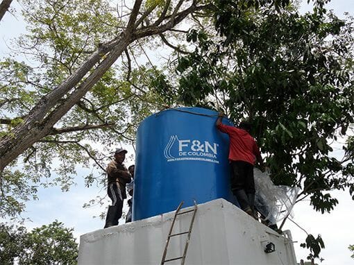 Tanque de almacenamiento de recuperación de agua de lluvia de 8.000 l